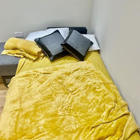 Lovely 1 Bedroom Apartment With On Street Parking London Eksteriør bilde